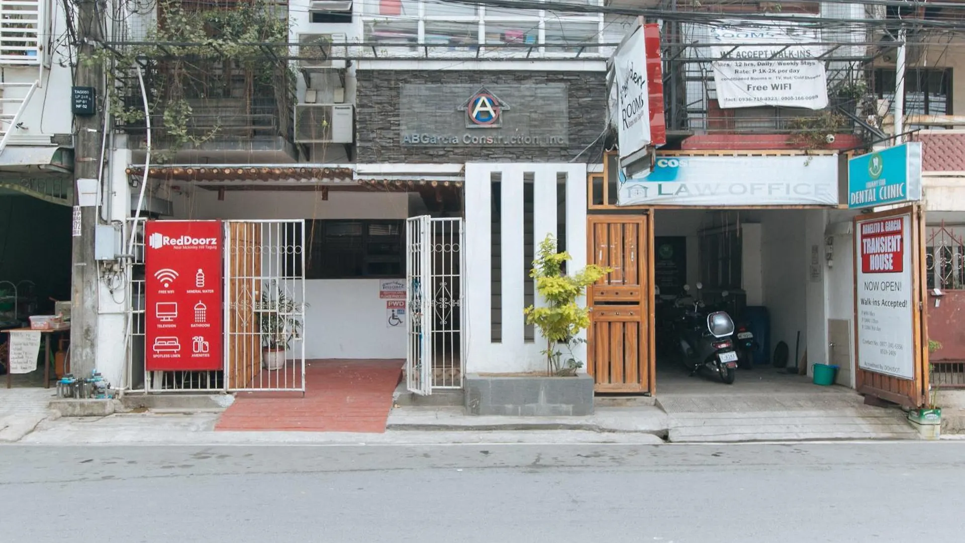 Reddoorz At Dbuilders Rooms Ph1 Taguig 2*,